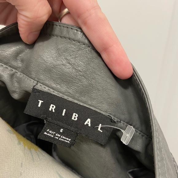 NWOT Grey Leather Jacket - Picture 4 of 4